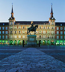 Plaza Mayor. Памятник Felipe III