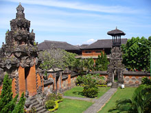 Денпасар, Бали