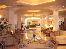 Royal Myconian Hotel & Thalasso Spa Center