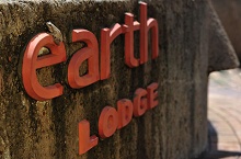 Sabi Sabi Earth Lodge