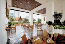Plaza Athenee Bangkok, a Royal Meridien Hotel