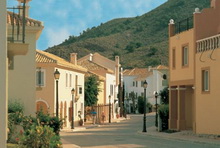 Las Lomas Village