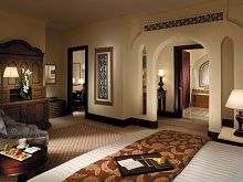 Shangri-La Hotel, Qaryat Al Beri, Abu Dhabi