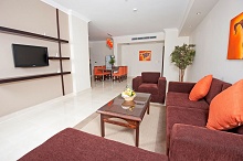 Sunny Days Mirette Family Apartments & Resort